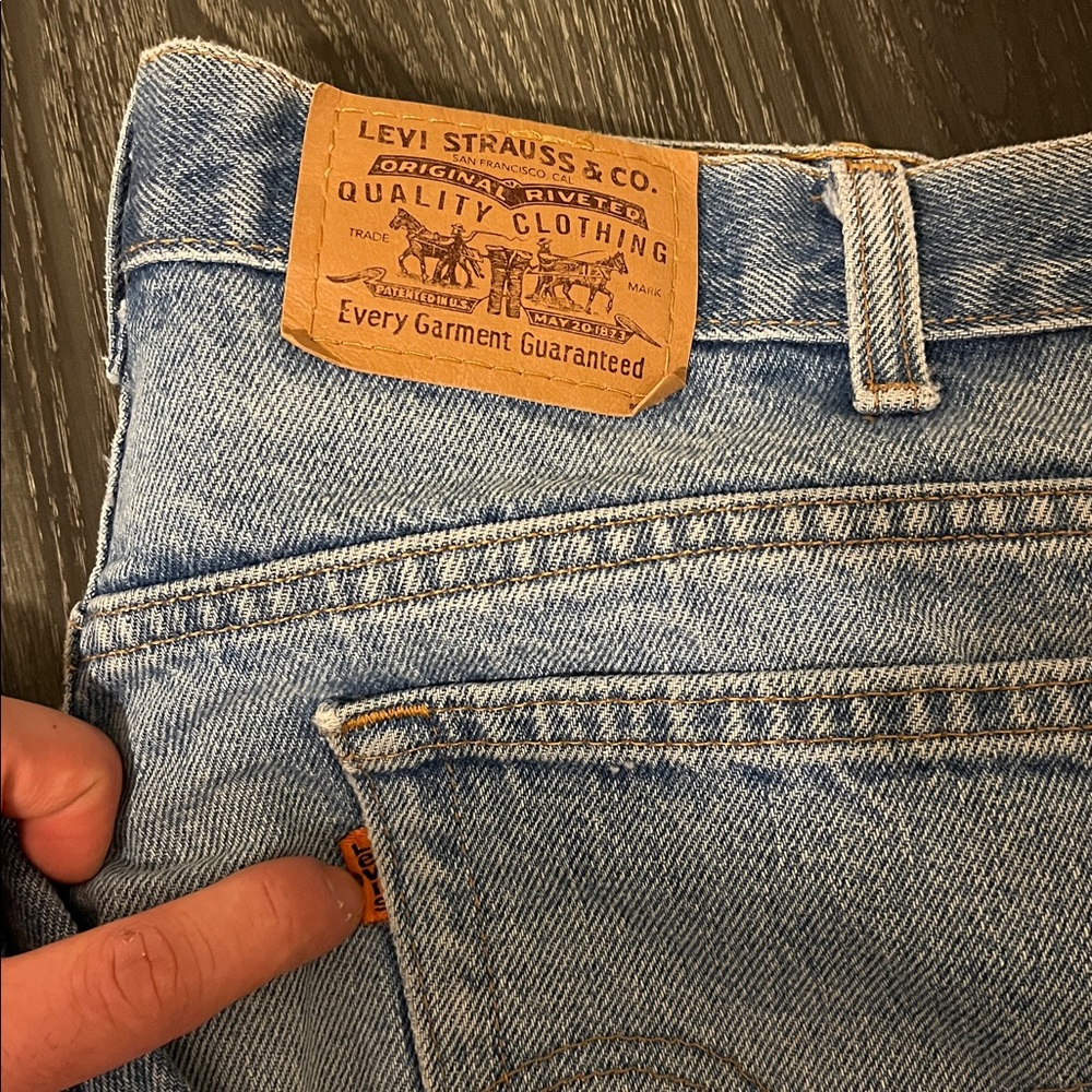 Orange tab levis - Picture 2 of 11